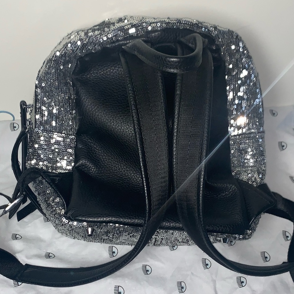 CHIARA FERRAGNI Flirting eye glitter backpack - Picture 4 of 6